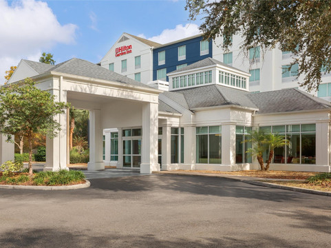 北坦帕希尔顿花园酒店