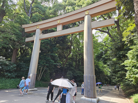 Meiji Shrine Imperial Garden-涩谷区必去景点