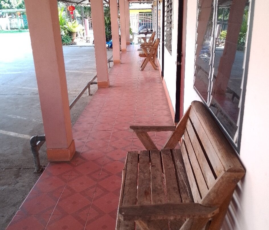 塔恩通酒店主图