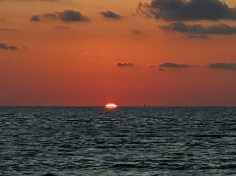 Islander Girl Snorkel &Tours-Tavernier必去景点
