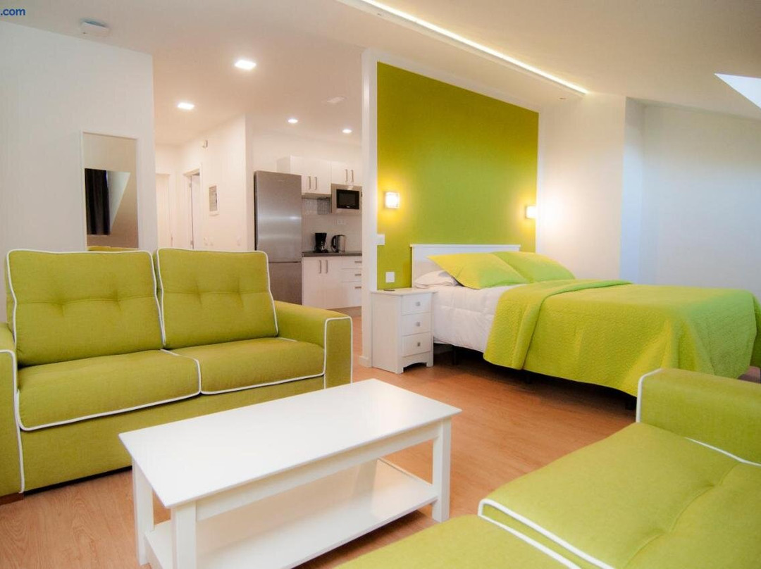 Los Rodeos Apartments