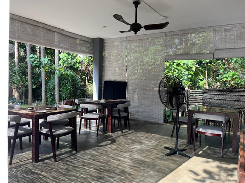 坦布伊拉姆酒店主图