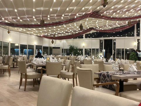 西麦斯玛阿穆瓦布度假村主图