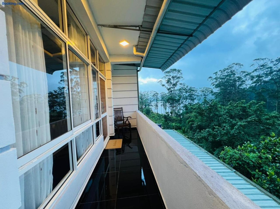 Adams Peak Lake Resort