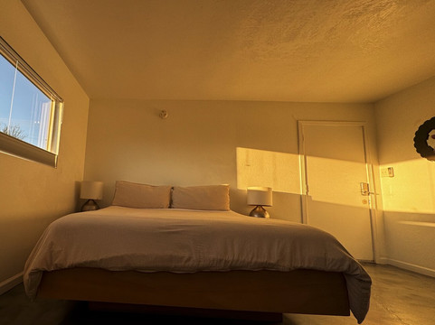 沙漠温泉旅馆主图