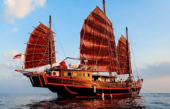 The Junk Liveaboards-Chalong必去景点
