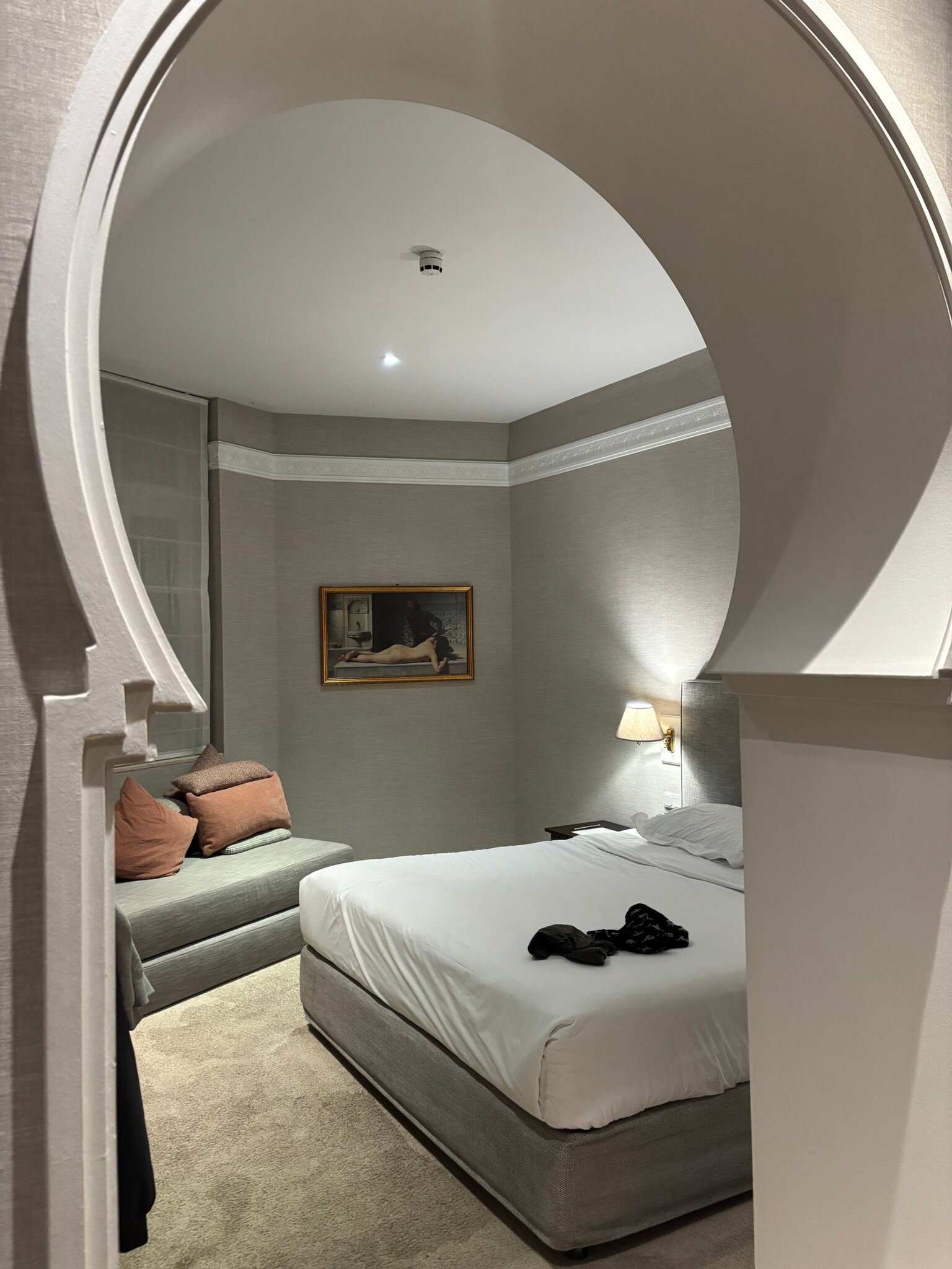 克法拉利套房酒店-官方