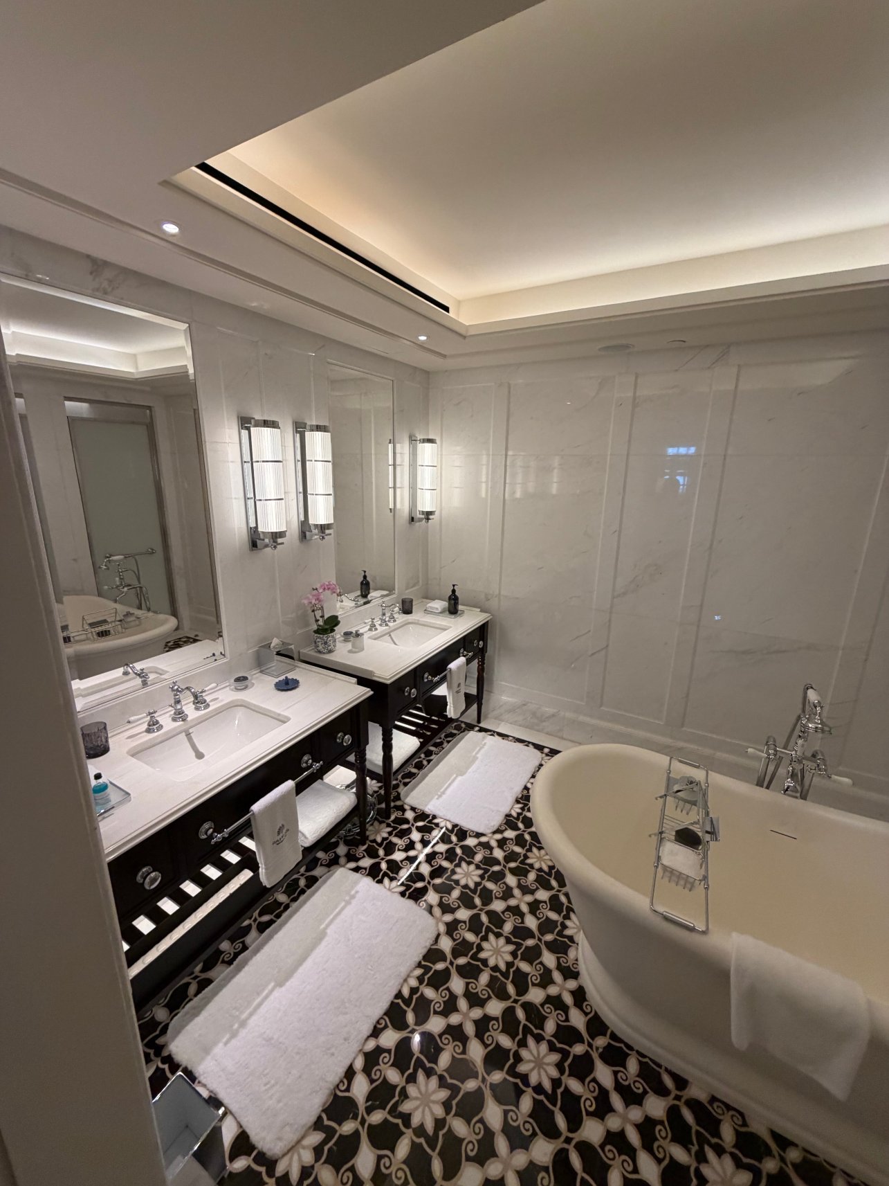 新加坡莱佛士酒店-浴室