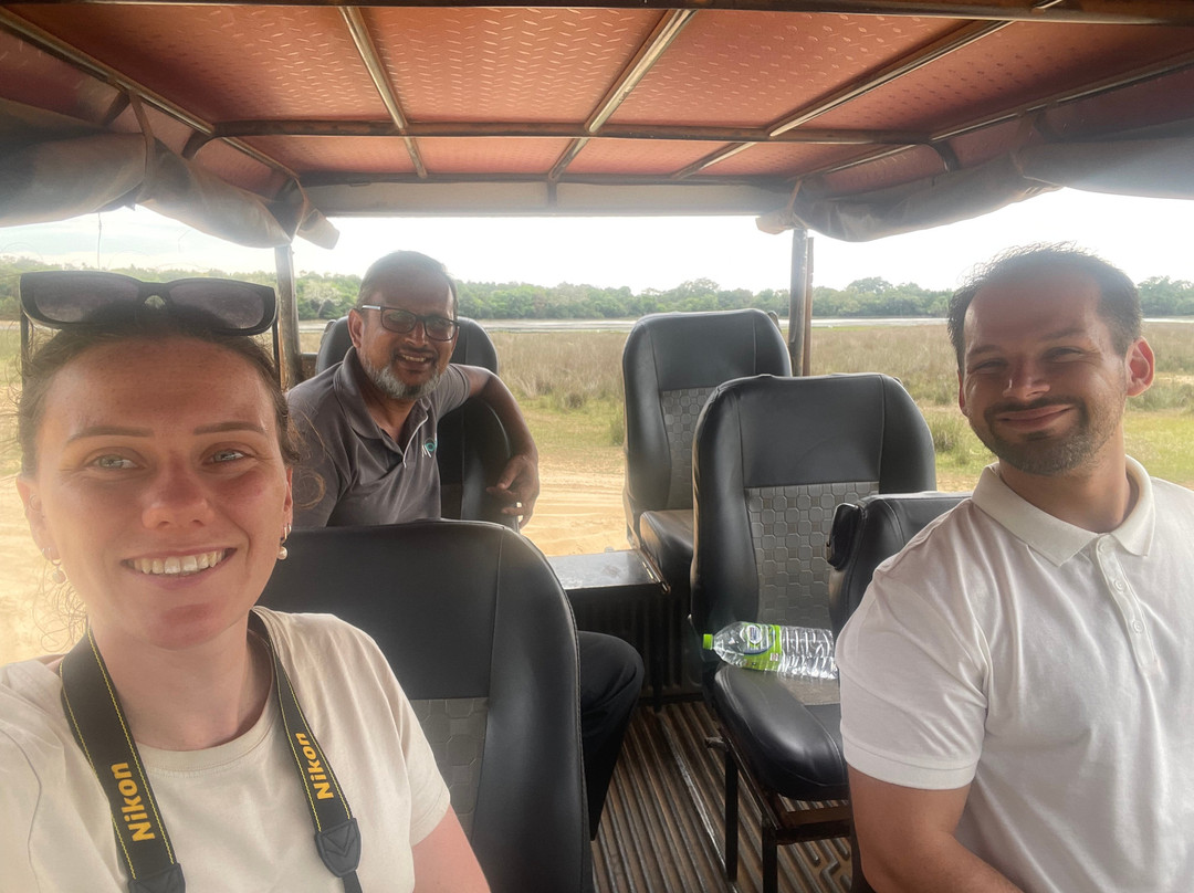 Sri Lankan Personal Drivers-科伦坡必去景点