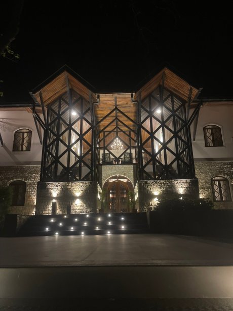 帕拉姆普尔无限达克邦洛酒店-旅行者