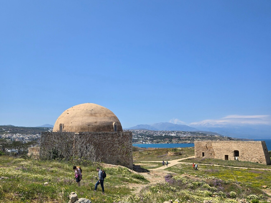 The Venetian Fortezza-雷斯蒙必去景点