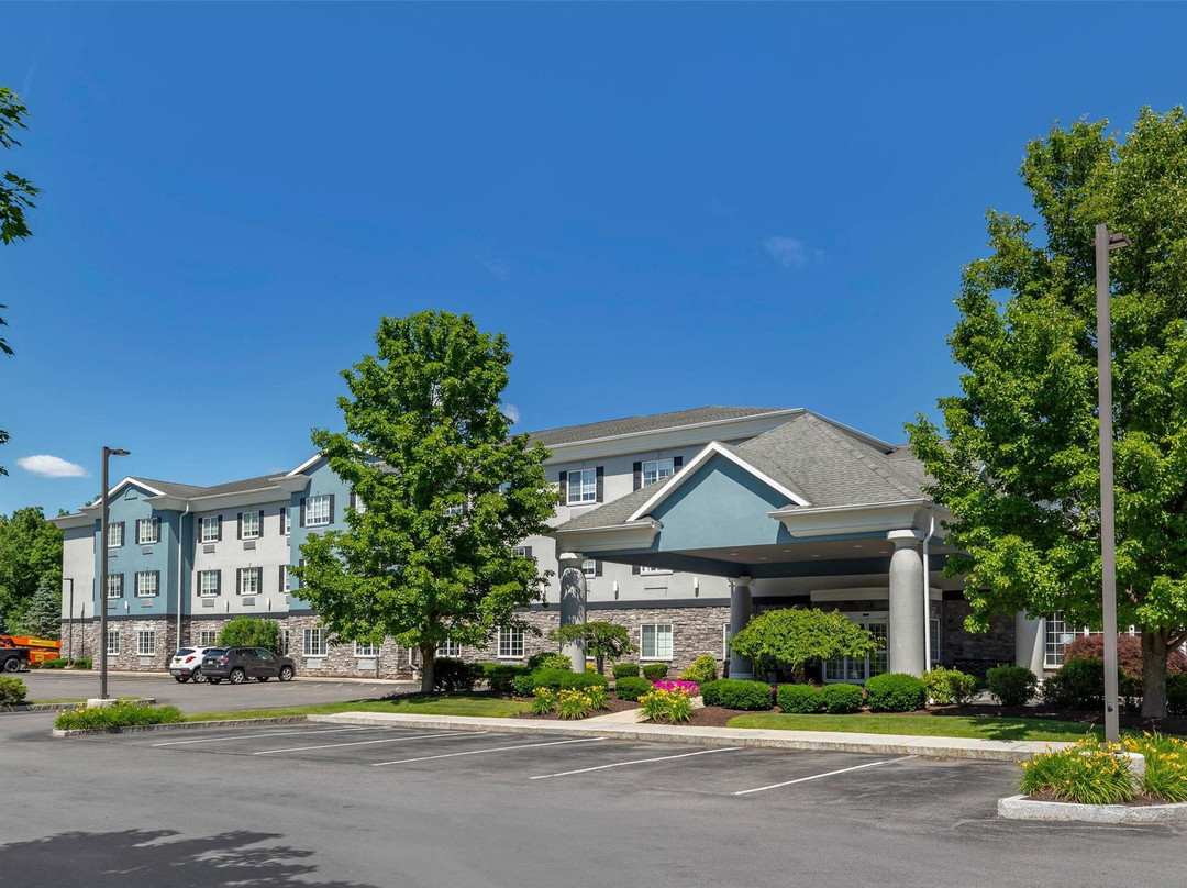 Castleton On Hudson酒店住宿-Comfort Inn & Suites East Greenbush - Albany