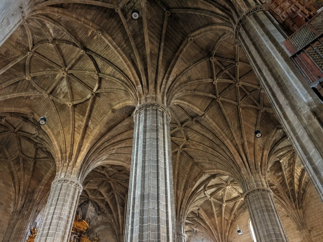 Iglesia de Nuestra Senora de la Asuncion-Briones必去景点