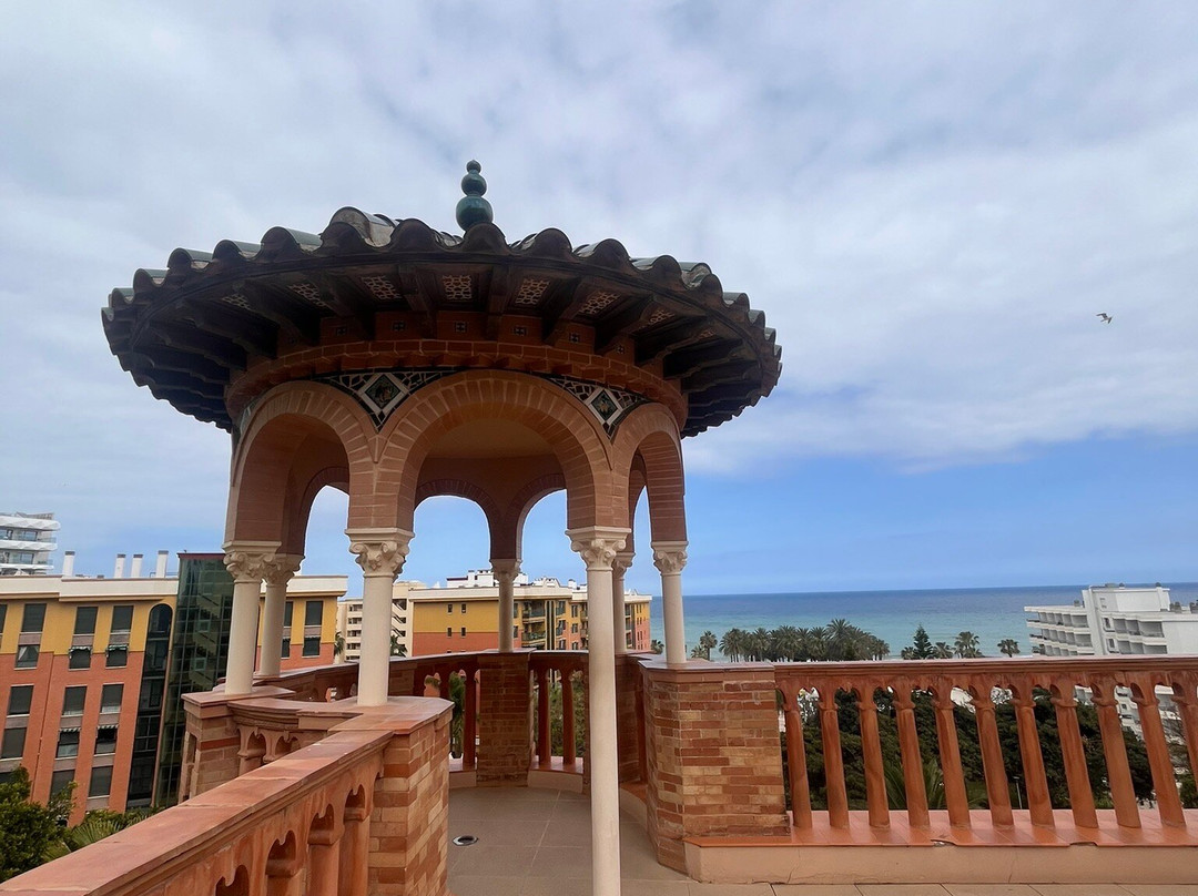 Casa de los Navajas-托雷莫里诺斯必去景点