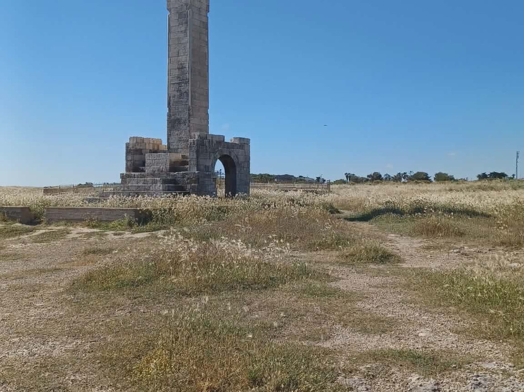 Madonna di Roca Vecchia-Torre dell'Orso必去景点