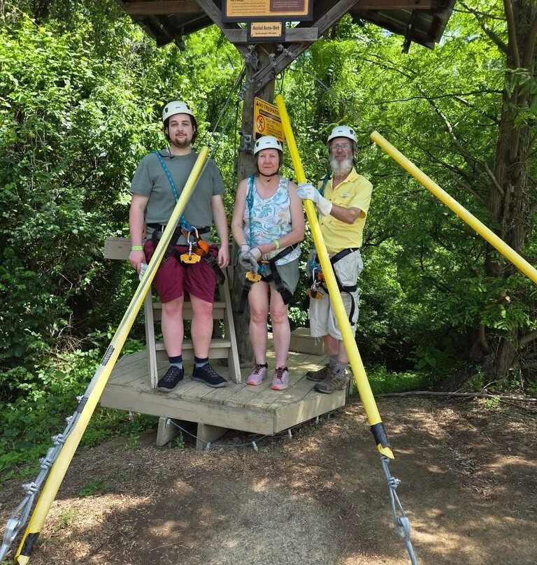 Screaming Raptor Zip Lines-Petersburg必去景点
