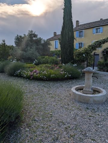 普罗旺斯十八世纪庄园民宿 Bastide Saint-Didier-旅行者