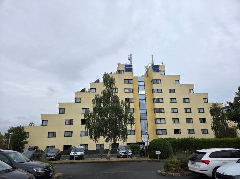 原始城市,阿尔特奥拉酒店,普瓦捷观测未来公园(国际酒店)-旅行者