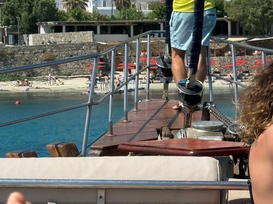 Greece Sailing by Chios Yachting team-米克诺斯镇必去景点