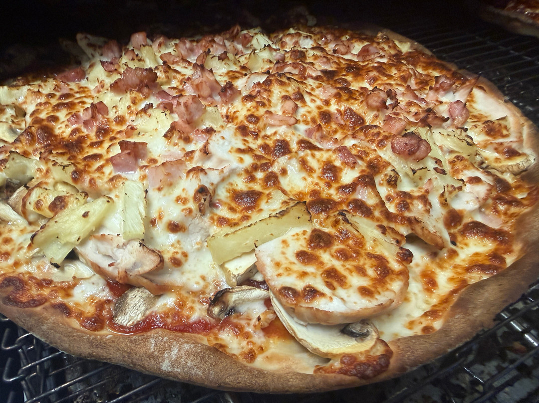 Bella Pizza & Gelato Bar