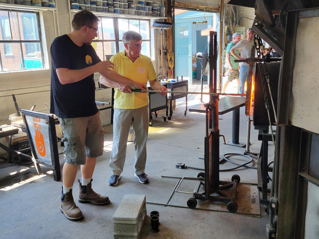 Taylor Backes Glass Blowing-Boyertown必去景点