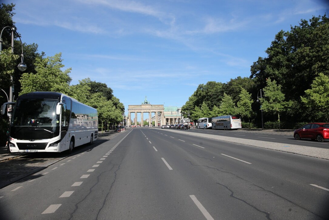 Strasse des 17 Juni-Schoneiche必去景点