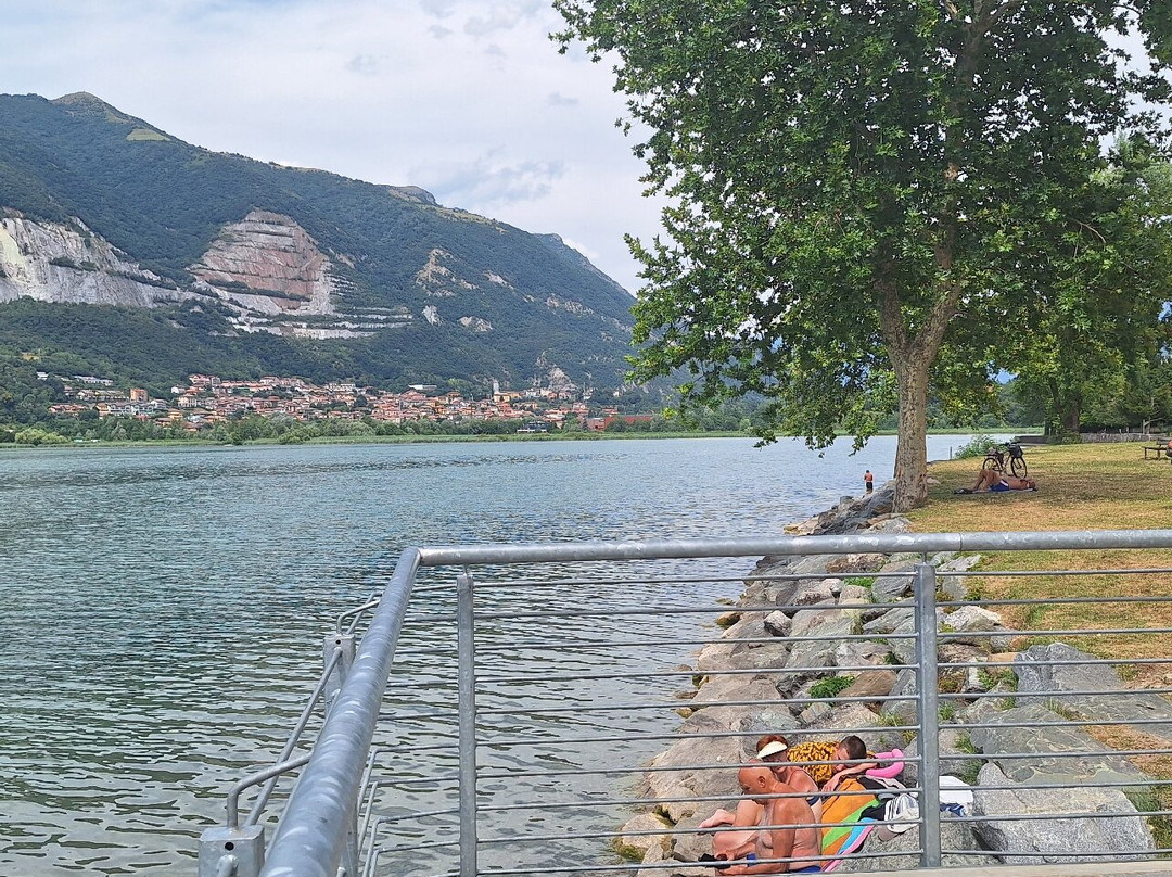 Lago di Pusiano-Bosisio Parini必去景点