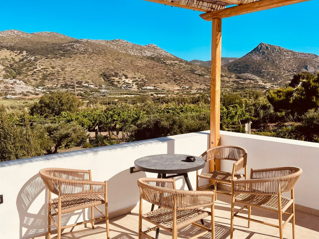 Pnoes Skyros