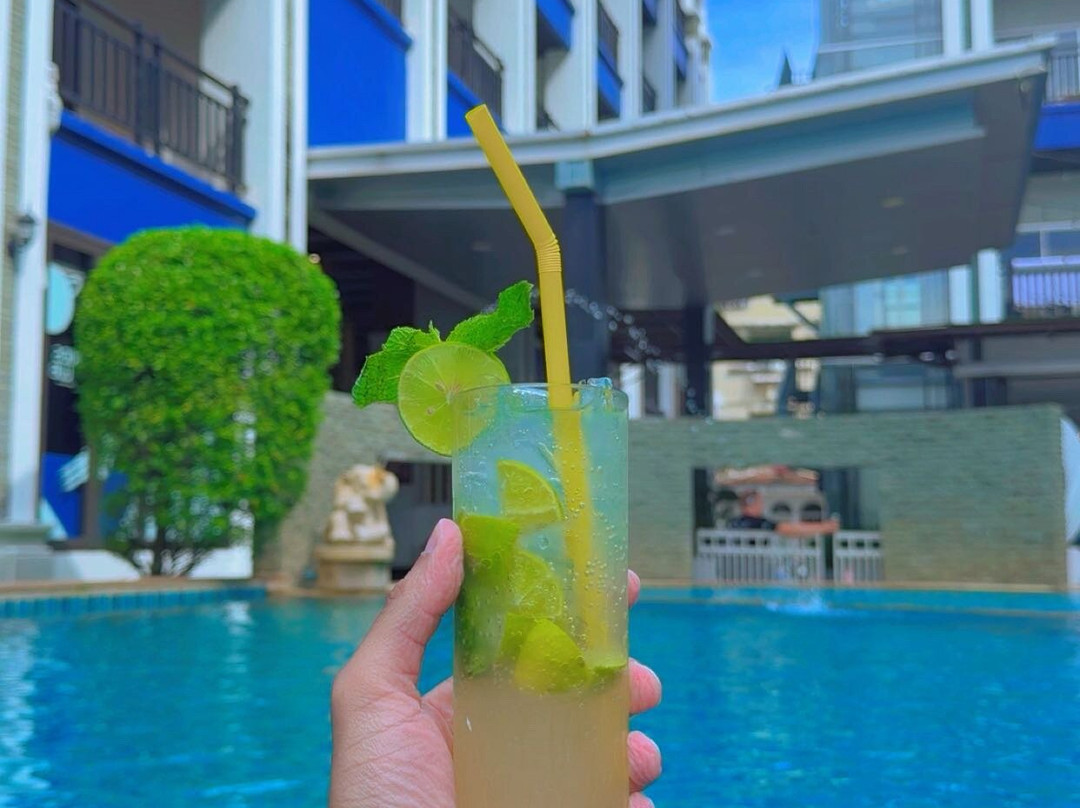 芭东阿马塔酒店主图