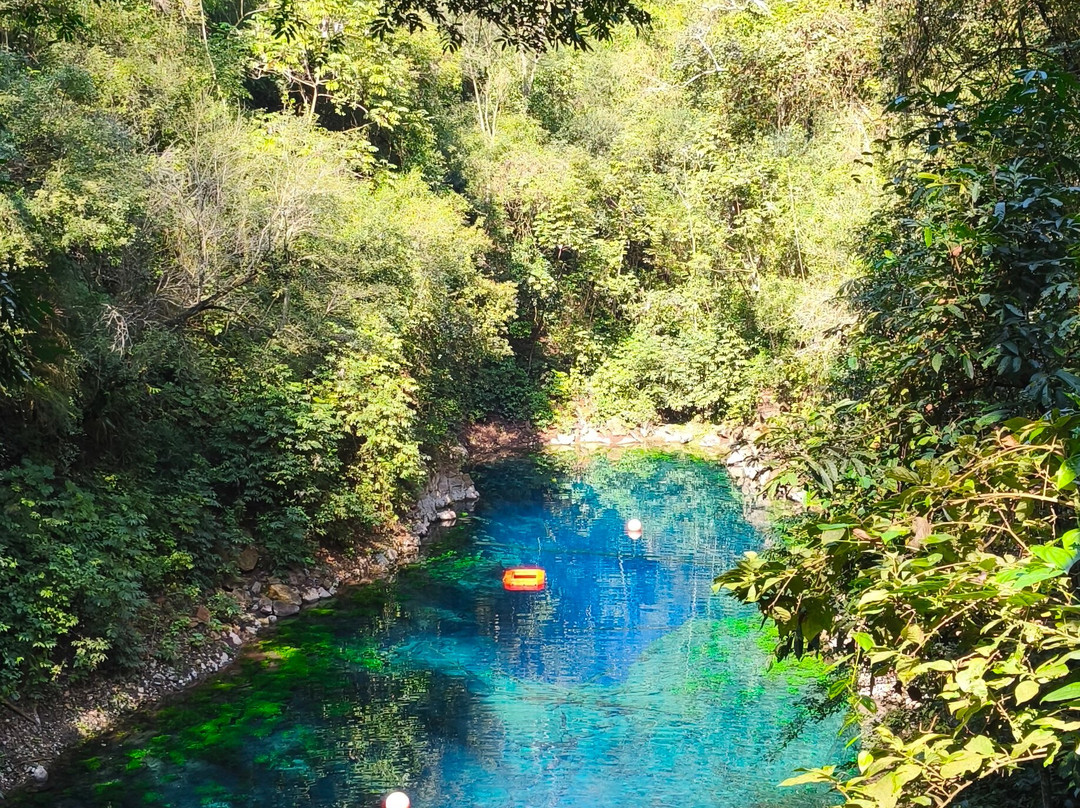 Lagoa Misteriosa-雅尔丁必去景点