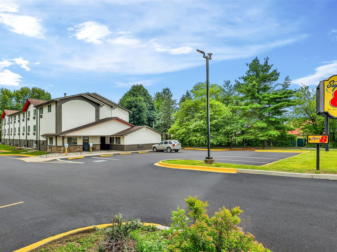Minisink Hills酒店住宿-Super 8 by Wyndham Stroudsburg