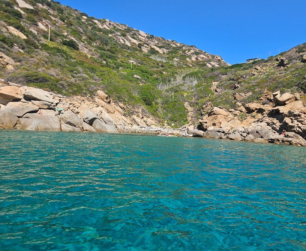 Cala dello Smeraldo-Isola del Giglio必去景点