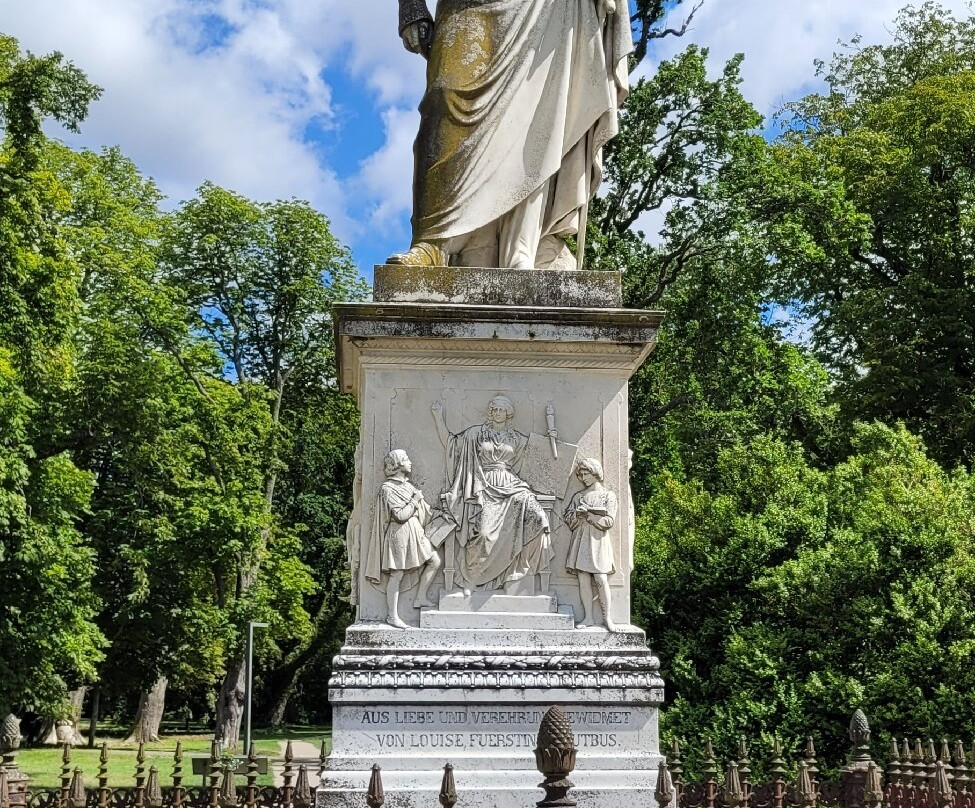 Schlosspark von Putbus-Putbus必去景点