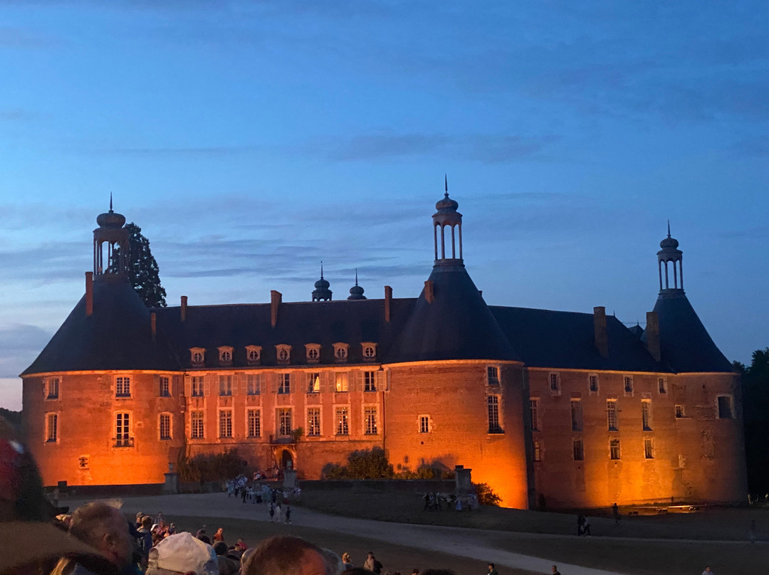 Château de Saint-Fargeau-Saint-Fargeau必去景点