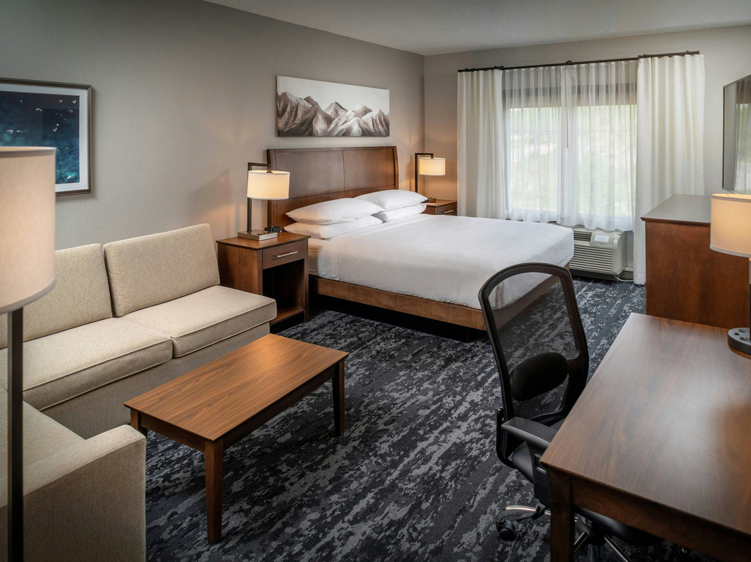 Lesage酒店住宿-Delta Hotels Huntington Mall