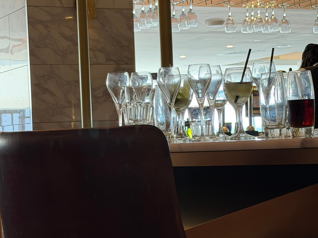 No1 Lounge - Gatwick North-霍利必去景点