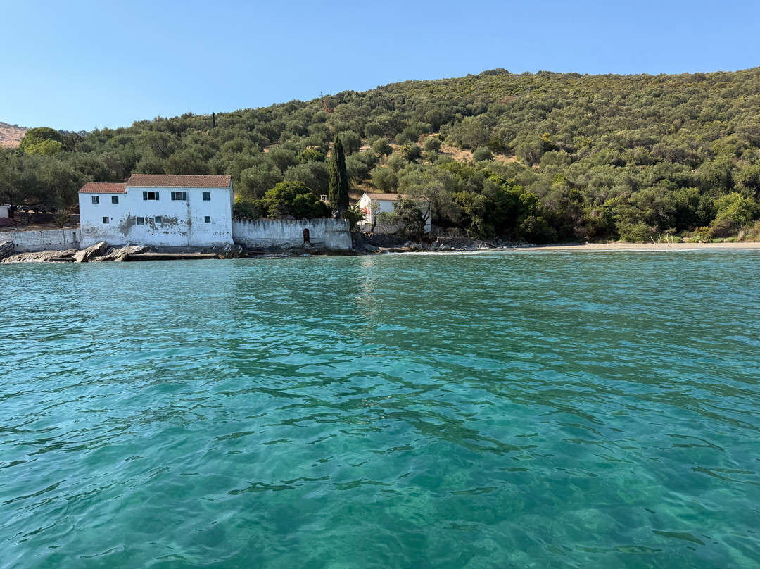 Sotiris Boat Hire-Agios Stefanos必去景点