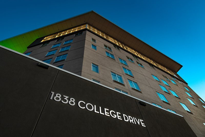 萨斯卡通东区大学智选假日酒店及套房