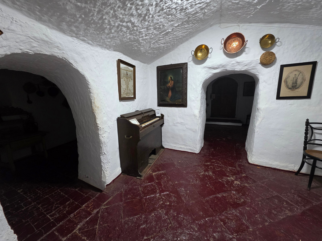 Ermita de Gracia – Iglesia Cueva de Guadix-Guadix必去景点