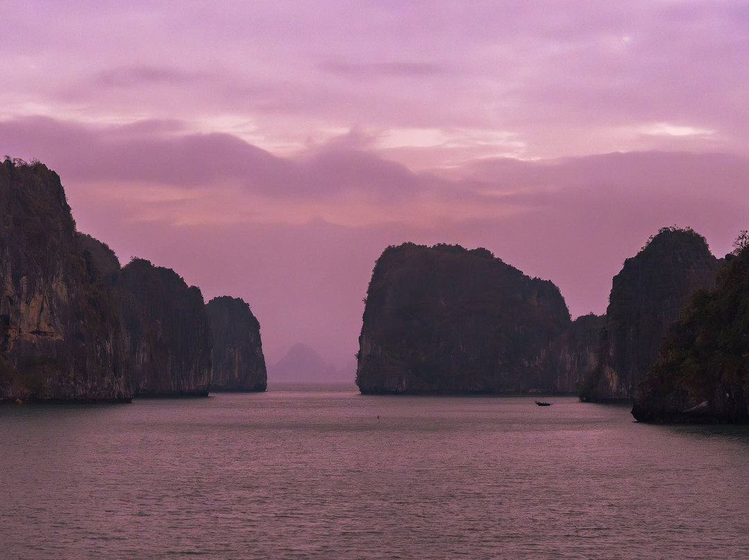 Luxury Travel Co., LTD-Cat Ba Town必去景点