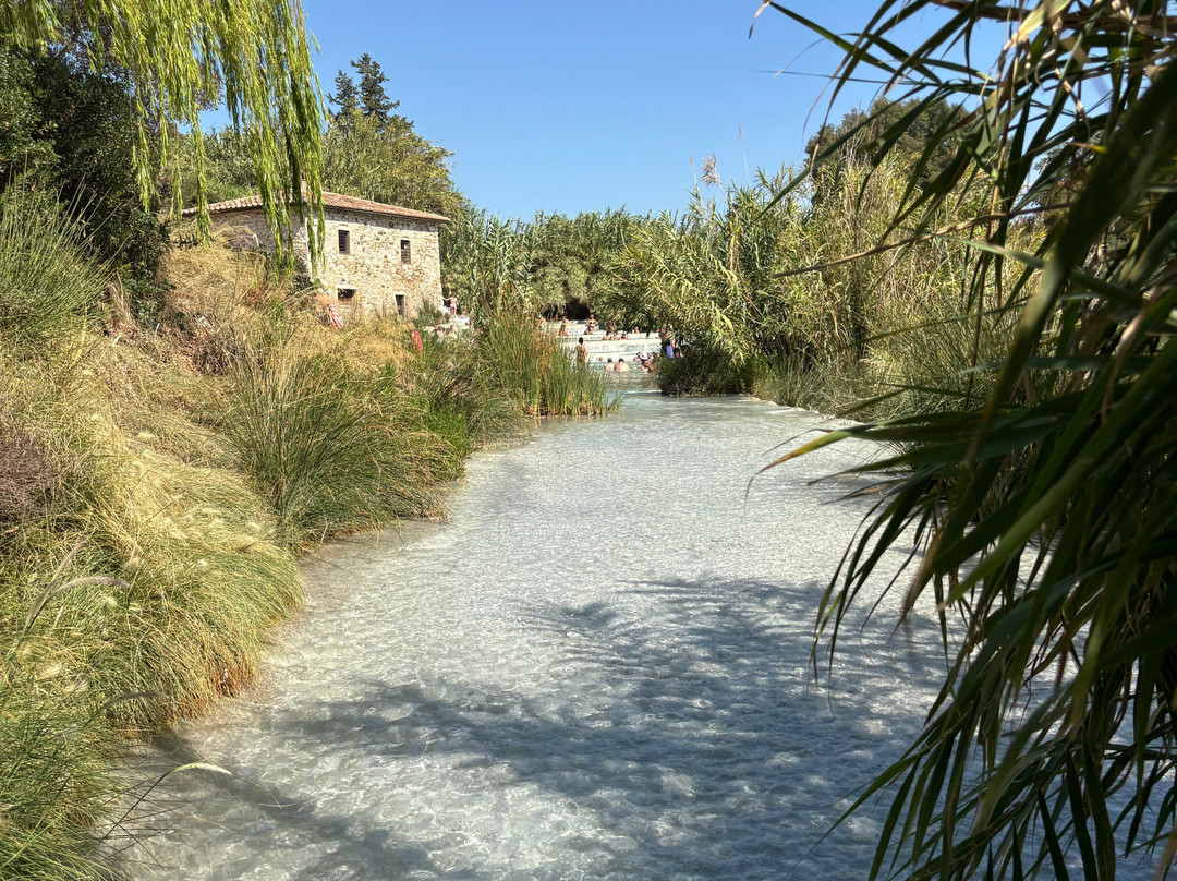 Terme di Saturnia-Saturnia必去景点