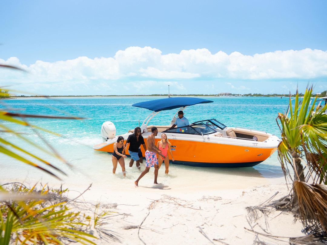 Key To The Sea Parasailing And Charters-普罗维登西亚莱斯必去景点