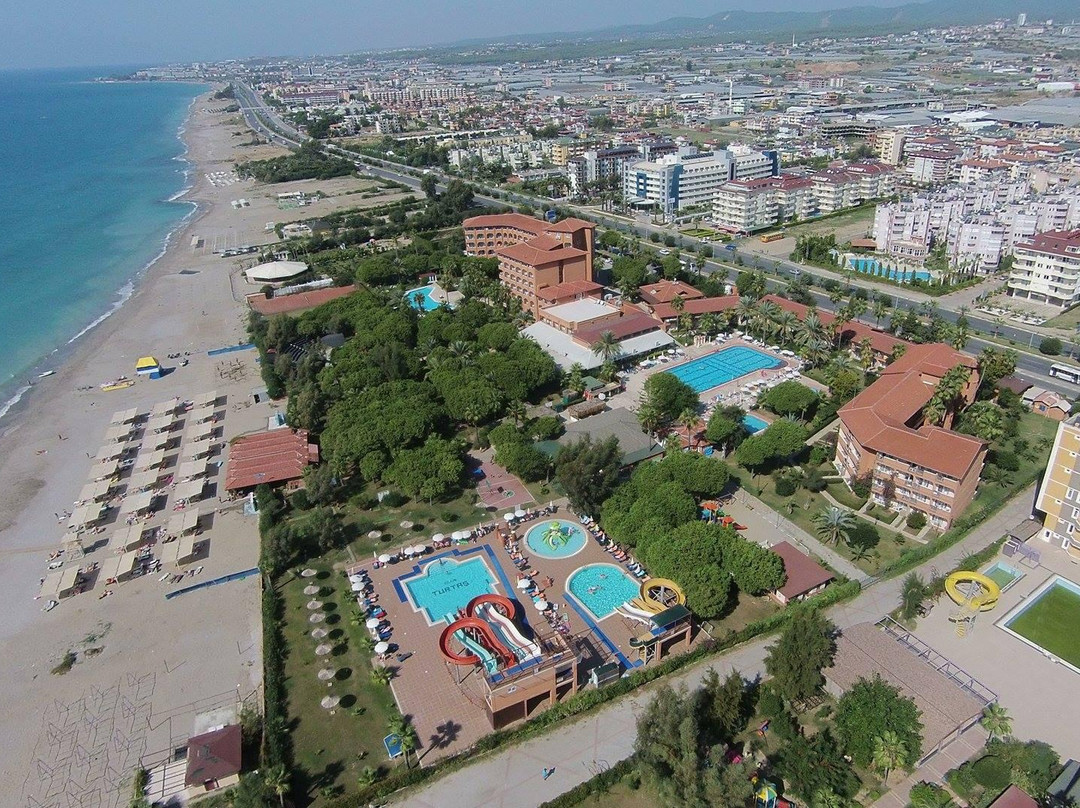 Club Turtaş Beach Hotel