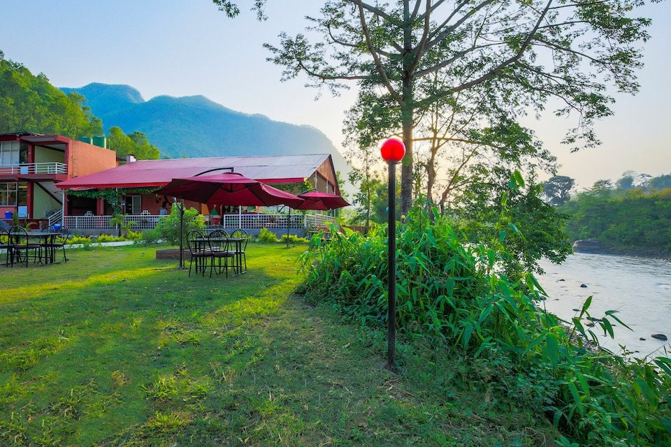 OYO 395 Marsyangdi River View Resort