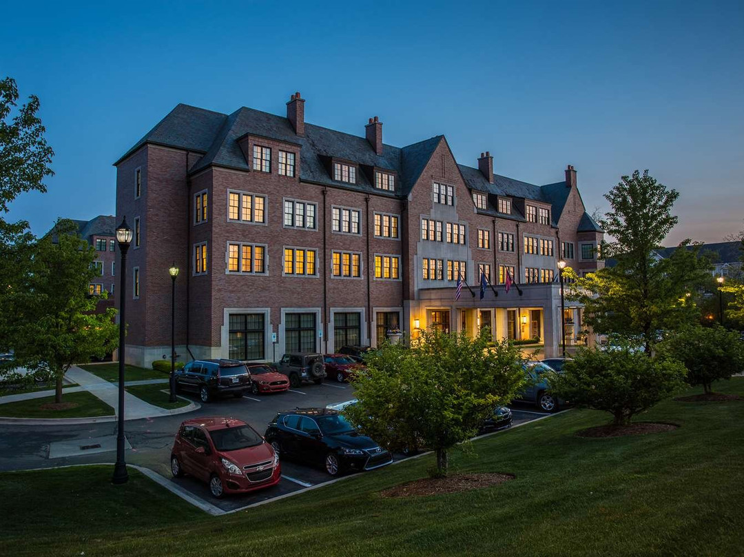 罗切斯特山酒店住宿-Royal Park Hotel