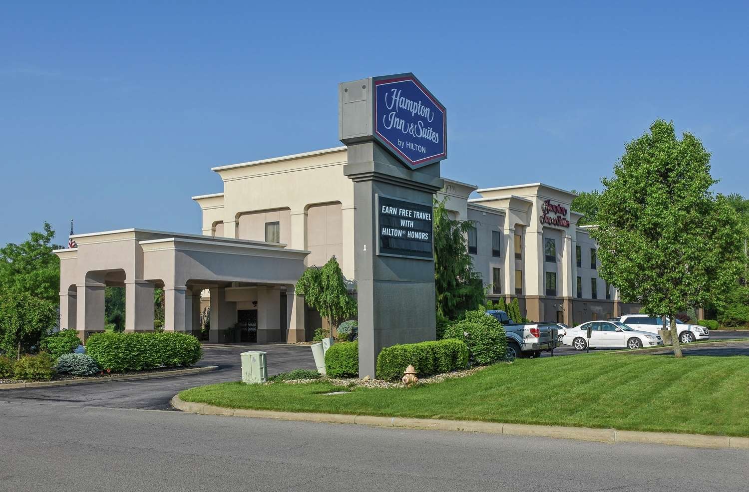 Hampton Inn & Suites Youngstown-Canfield-官方