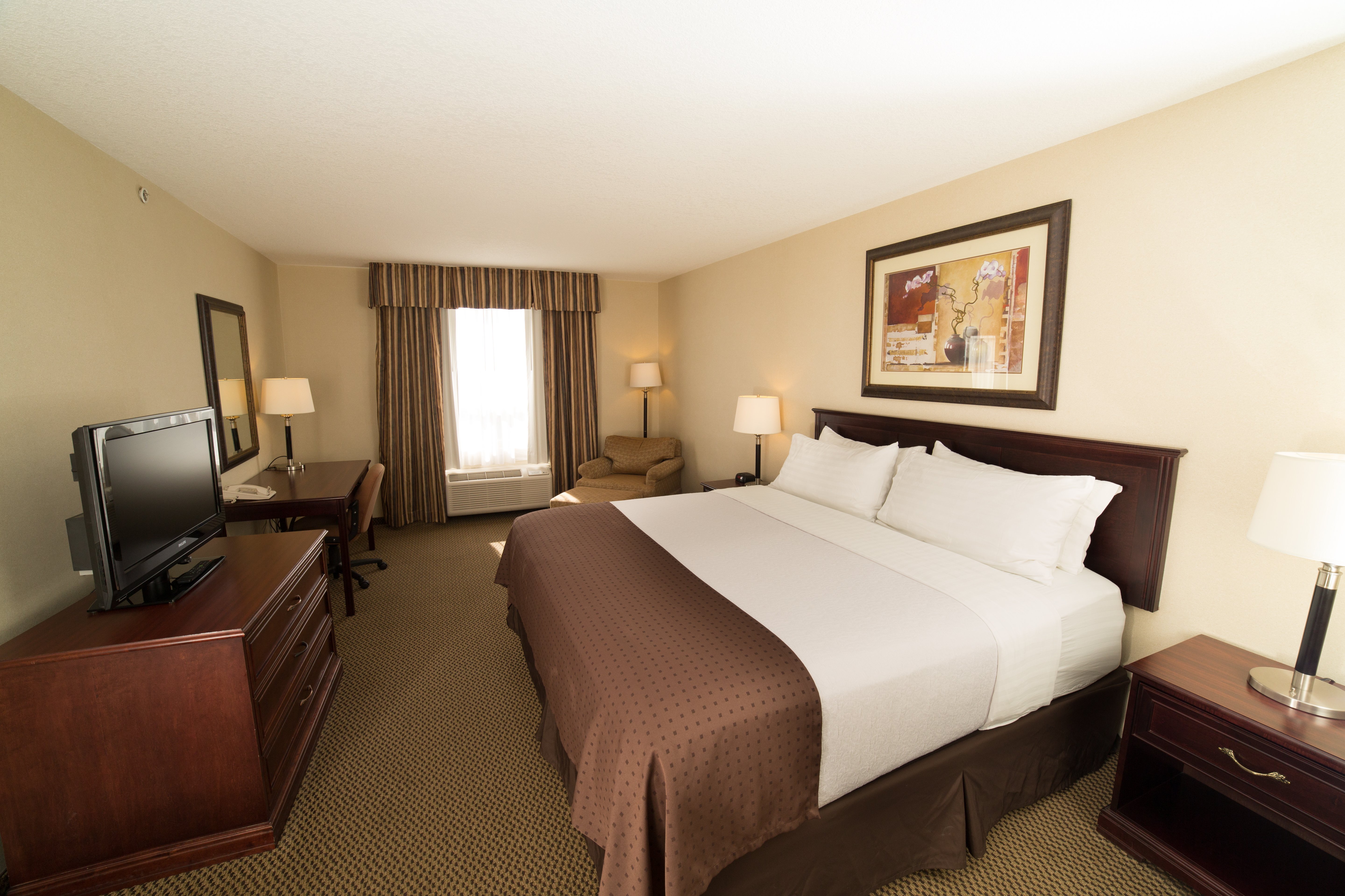 Holiday Inn & Suites Lloydminster By IHG-官方