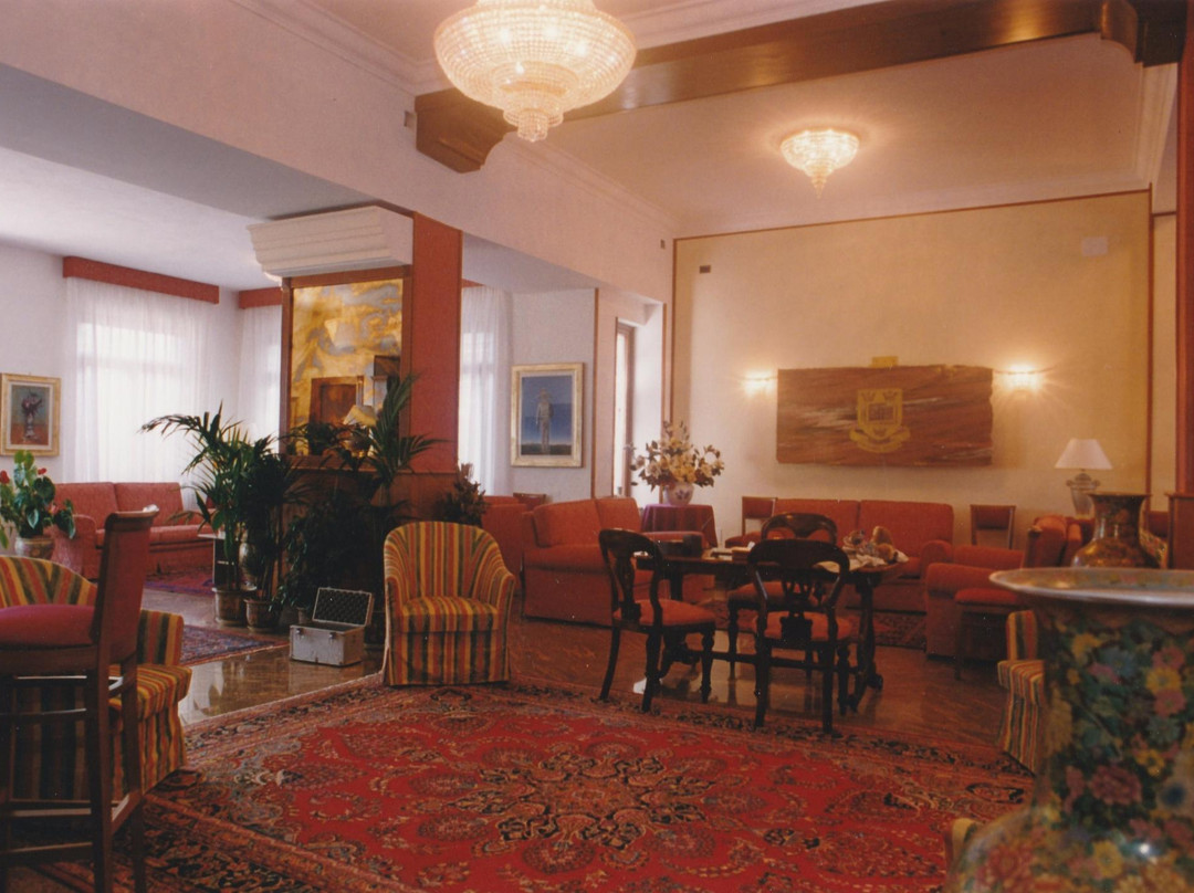 Acuto酒店住宿-Oxford Hotel