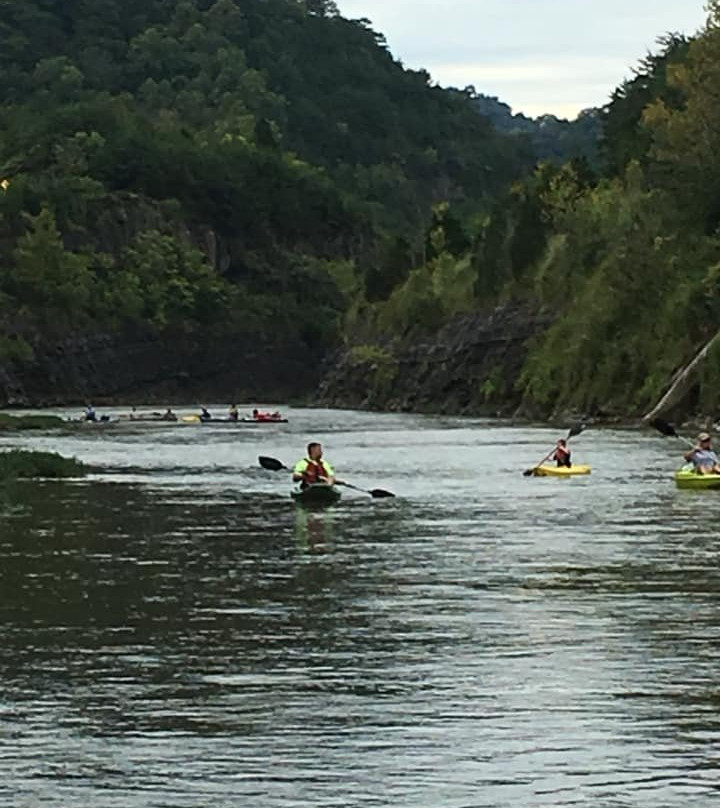 Hatfield McCoy River Trails景点图片