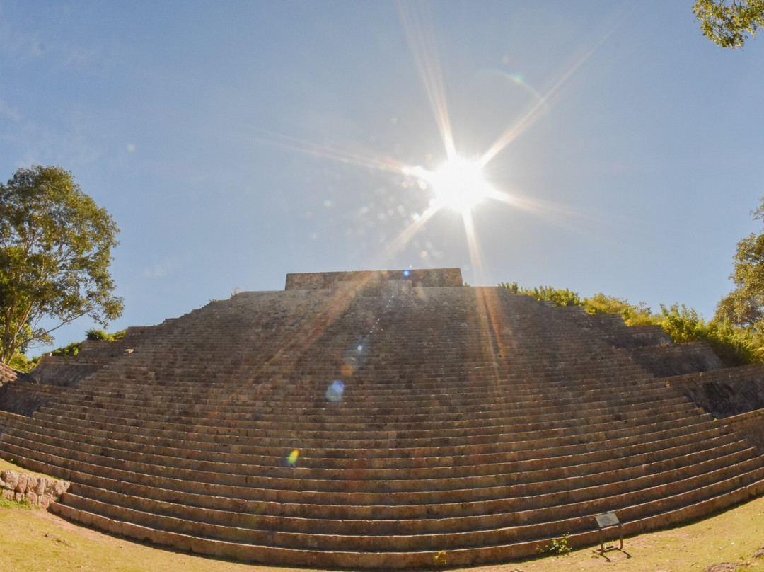 The Grand Pyramid Of Uxmal景点图片